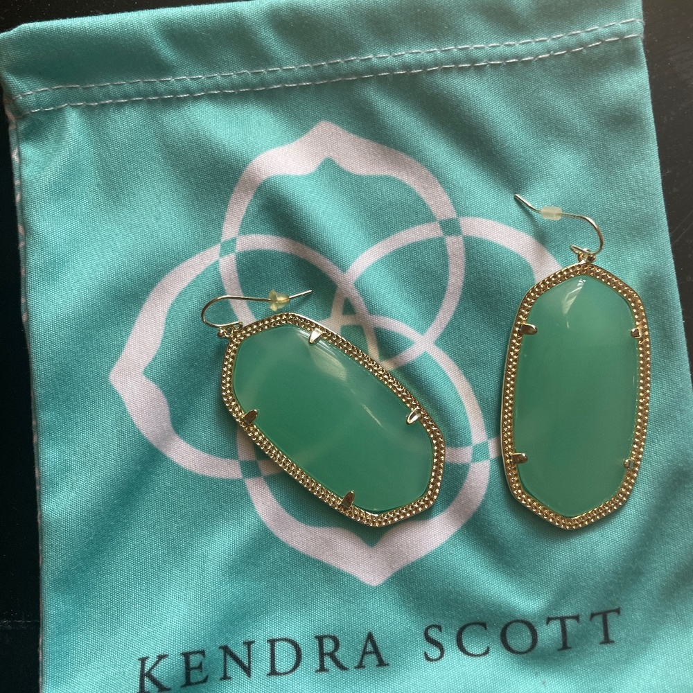 Kendra earrings